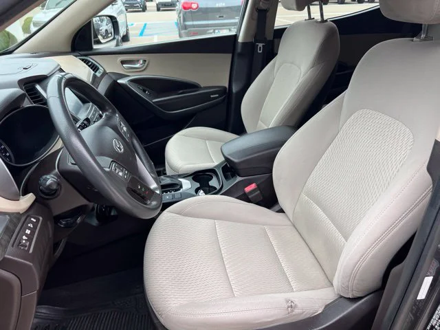 Used 2018 Gray Hyundai 2.4 Base image 10