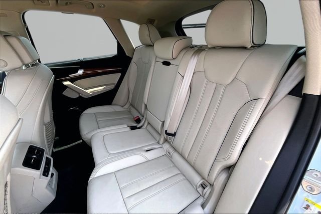 Used 2023 White Audi 45 S line Prestige image 28