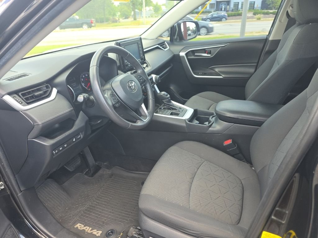 Certified Used 2020 Black Toyota XLE image 9