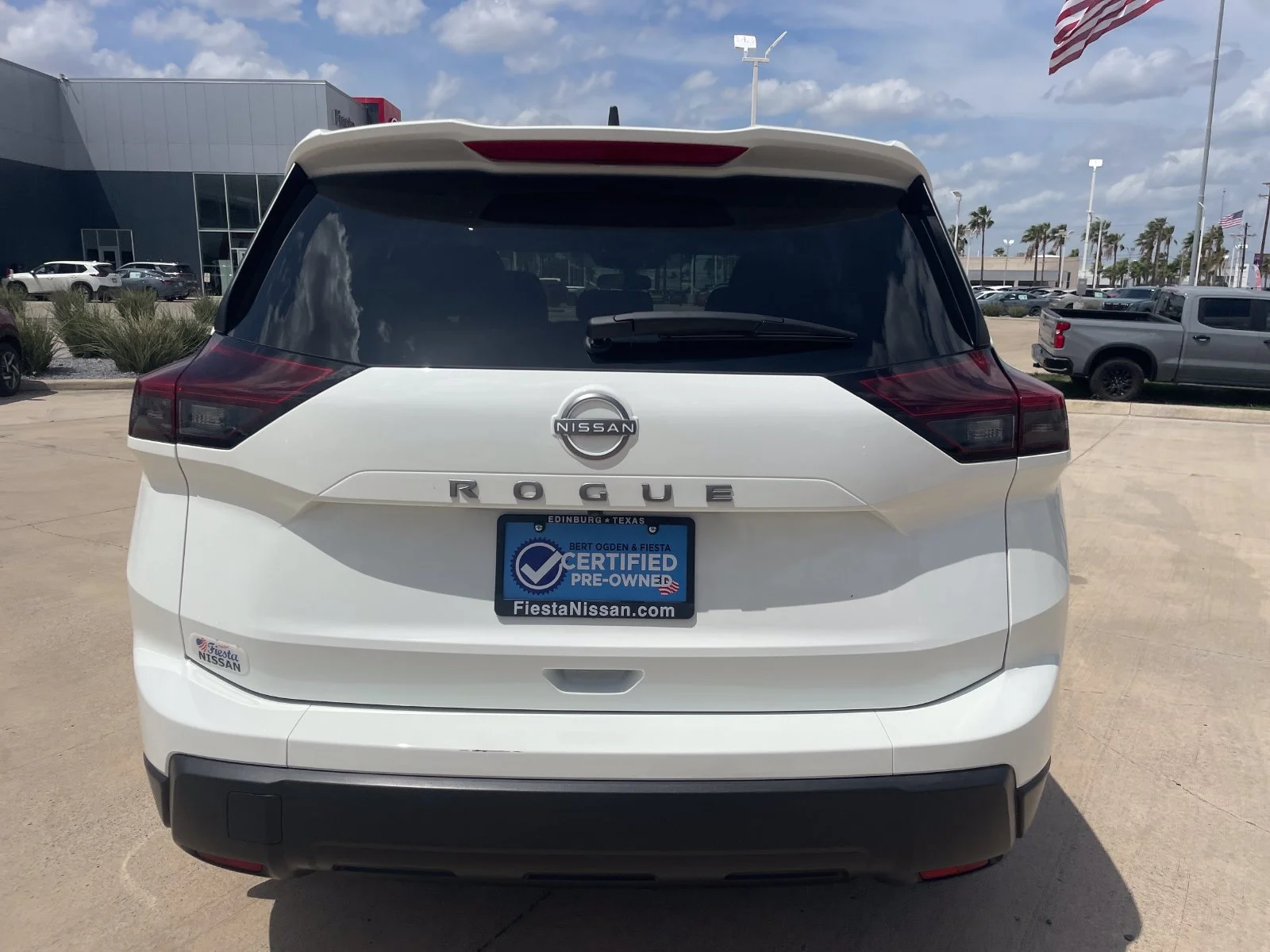 Used 2026 White Nissan S image 4