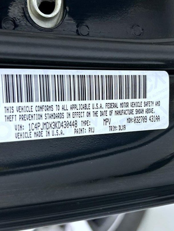 Used 2019 Black Jeep Limited image 26
