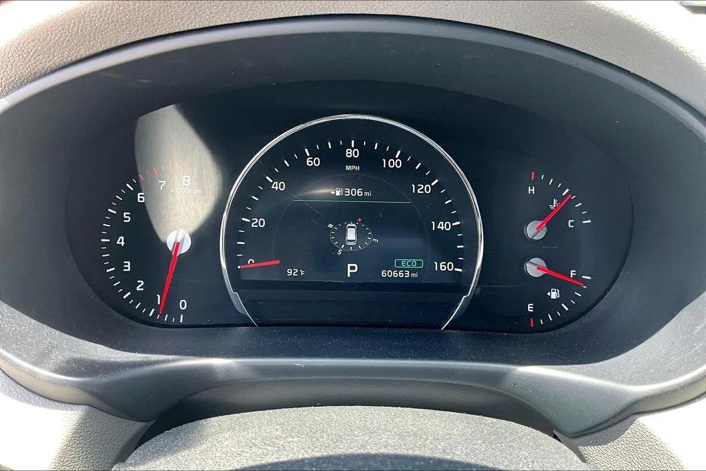 Used 2020 White Kia SX image 13