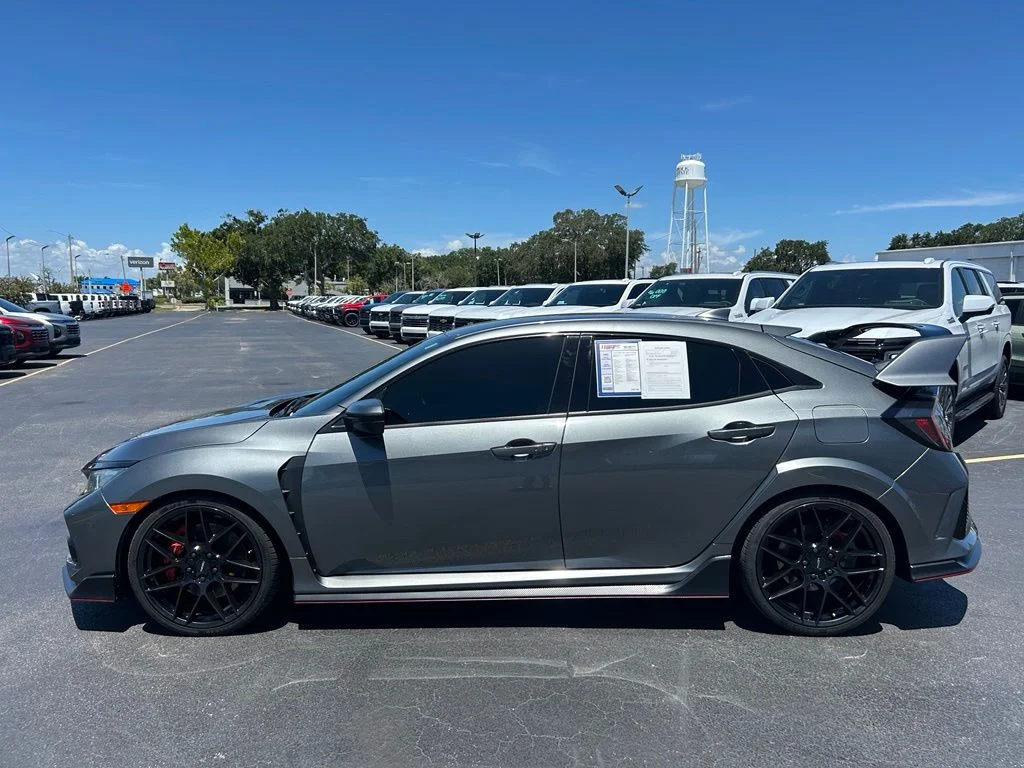 Used 2019  Honda Touring image 5