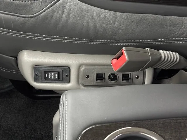 2026 GMC Savana Cargo Work Van - Photo 44