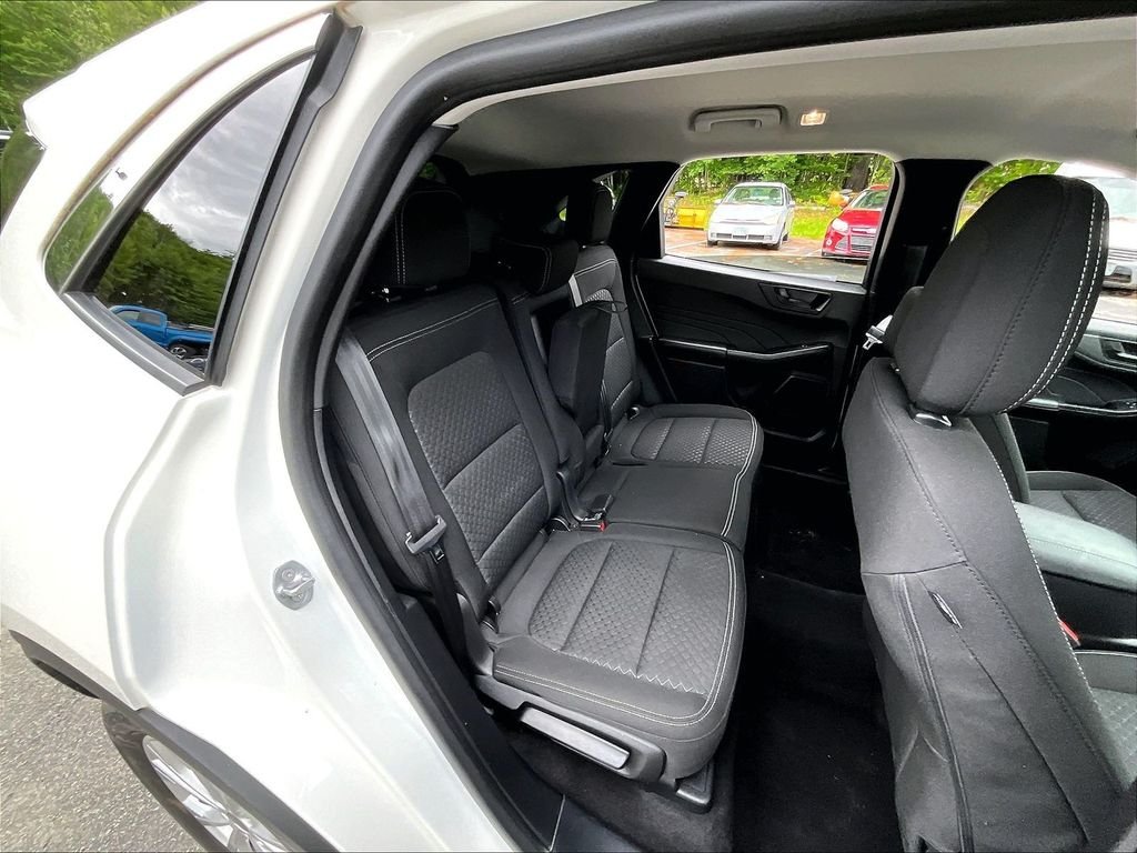 Used 2023 White Metallic Ford Active image 16