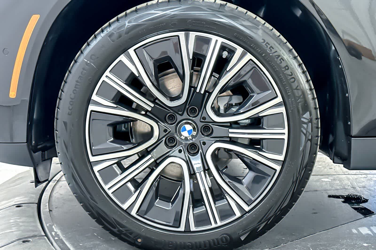 Used 2026 Black Sapphire Metallic BMW 30 xDrive image 25