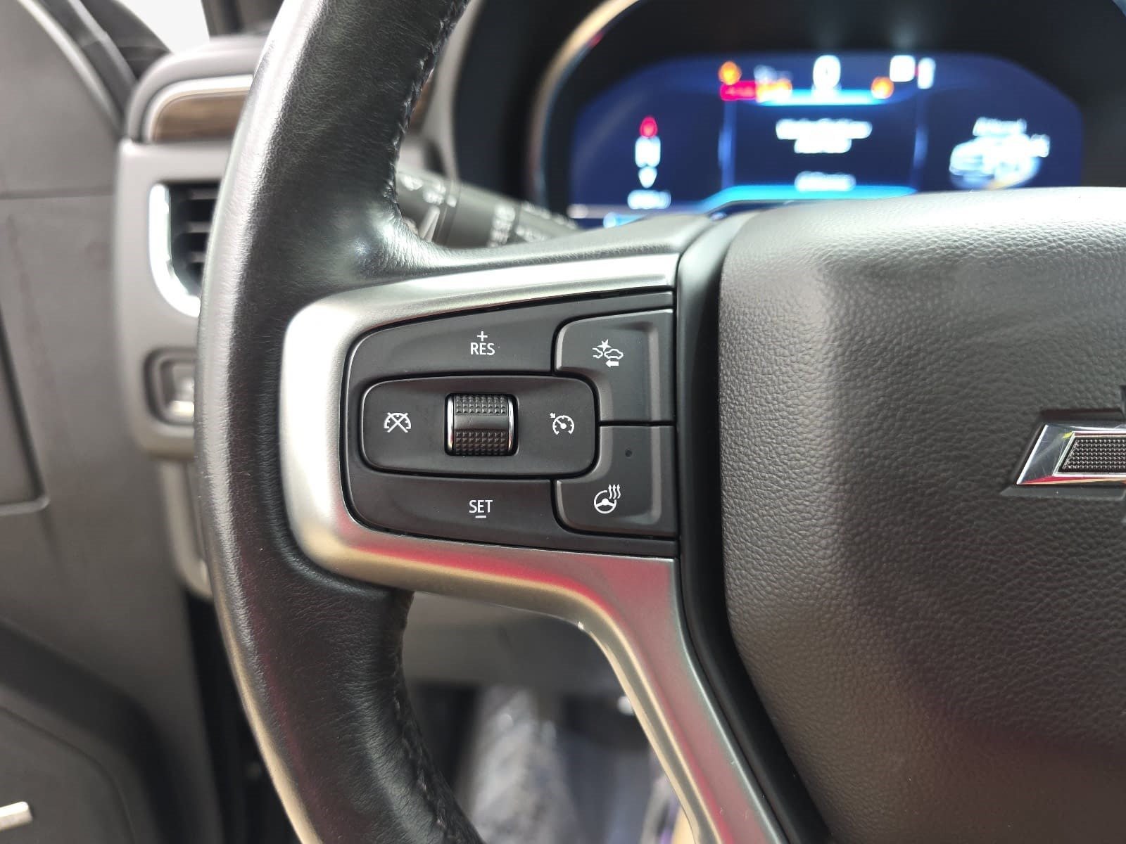 2022 Chevrolet Tahoe Z71 - Photo 13