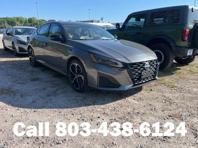 2024 Nissan Altima 2.5 SR's photo