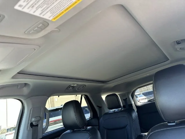 Used 2023 Gray Ford Limited image 22