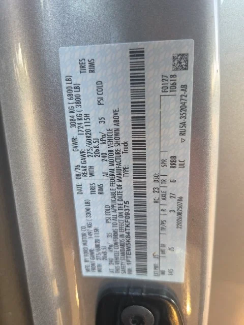 New 2026 Iconic Silver Metallic Ford Lariat® image 31