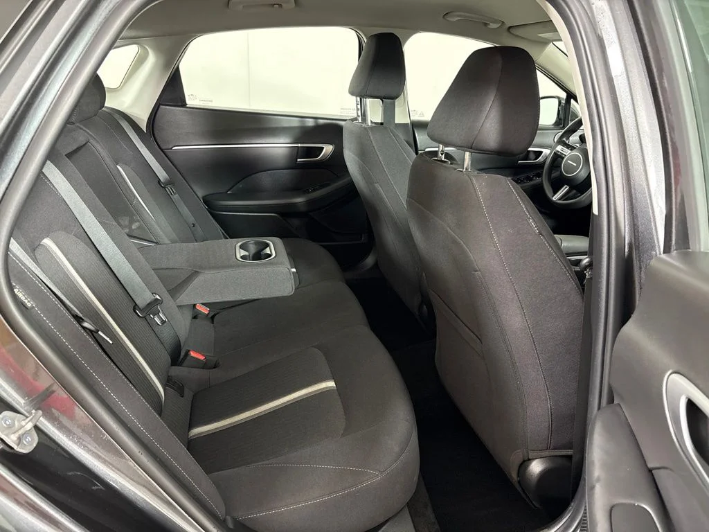 Used 2025 Gray Hyundai SEL image 14