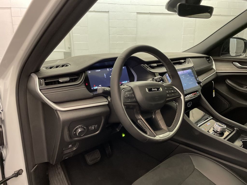 New 2026 Bright White Clearcoat Jeep Altitude image 15