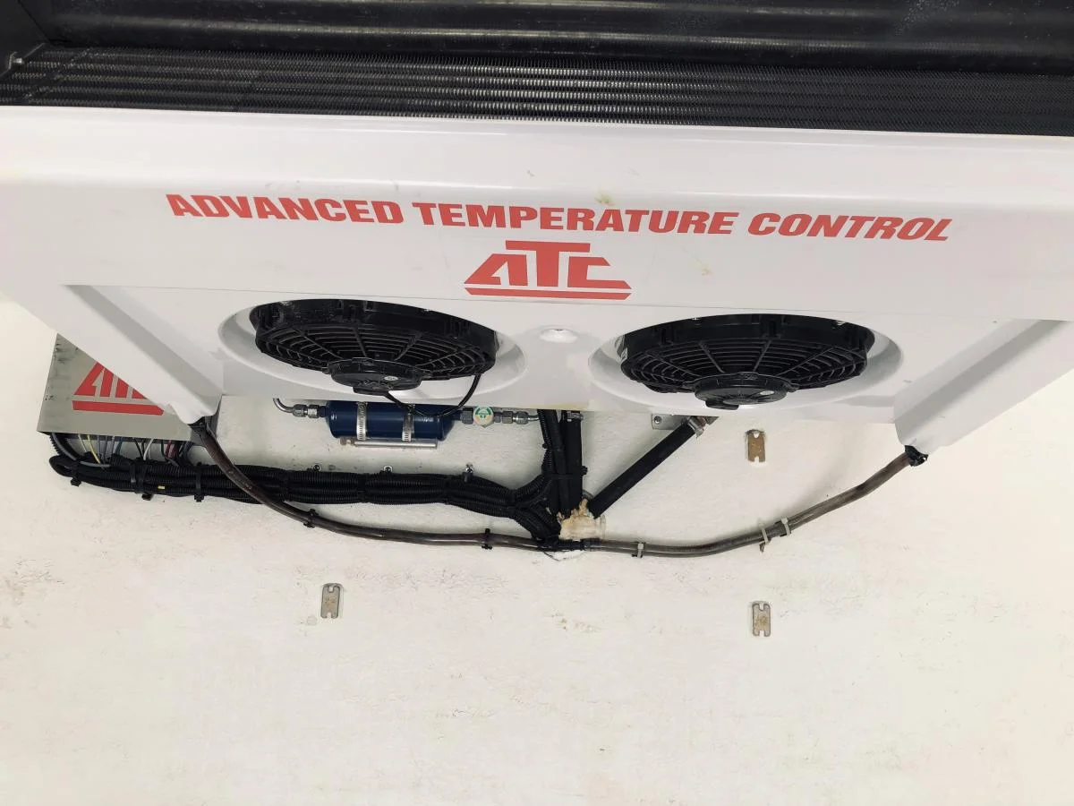 Used 2020 White GMC 4500 Refrigeration Van 159" image 10