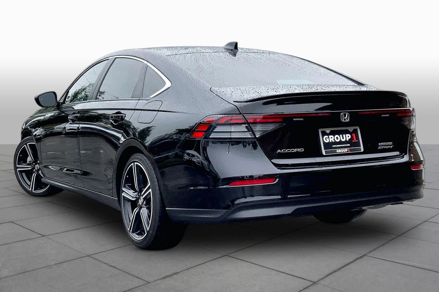Used 2025 Crystal Black Pearl Honda Sport image 12