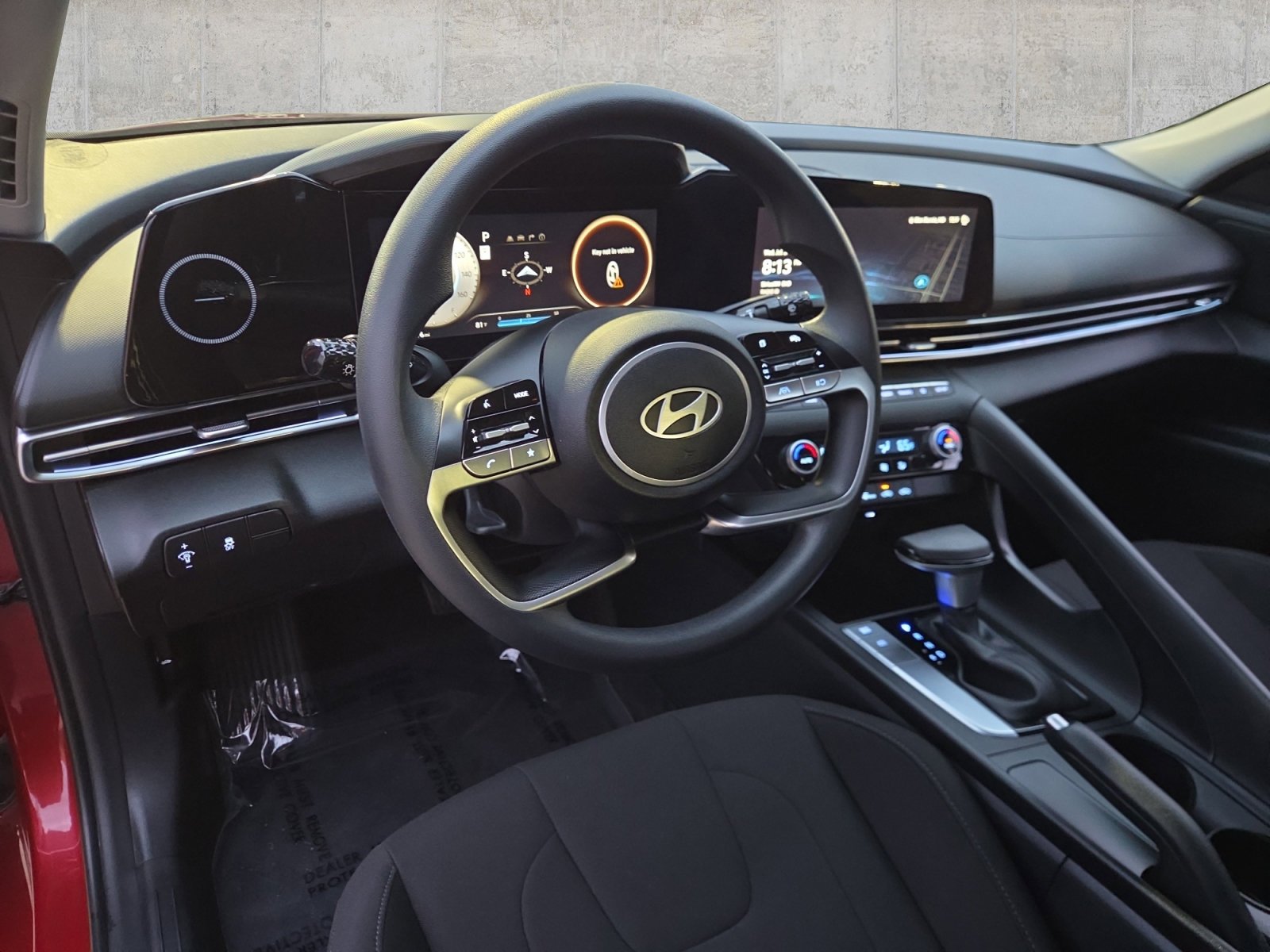 2024 Hyundai Elantra SEL - Photo 10