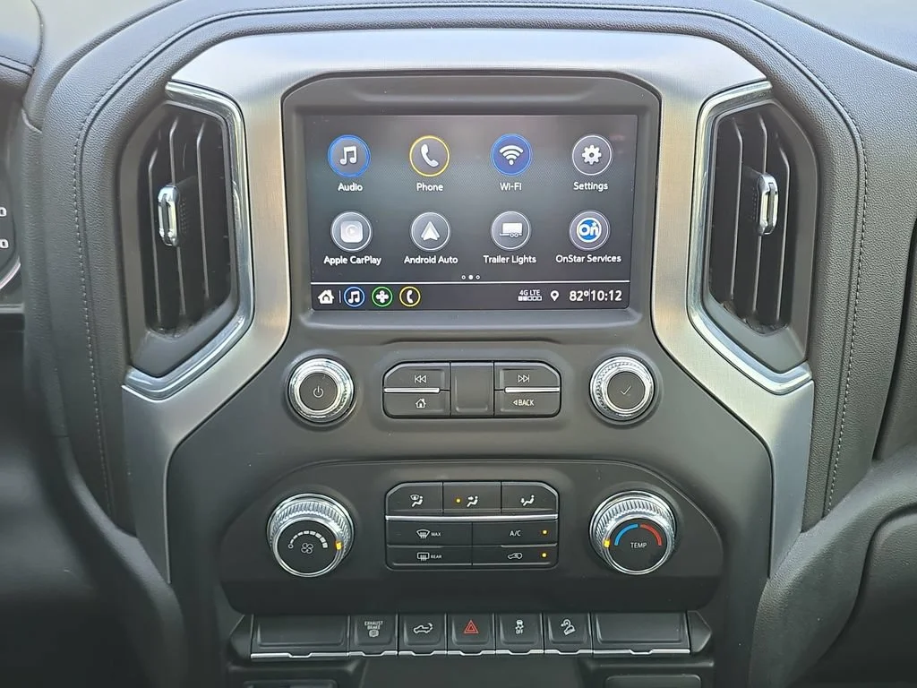 Used 2023 SUMMIT WHITE GMC SLE image 23