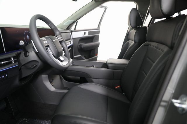 2026 Hyundai Santa Fe Limited - Photo 17