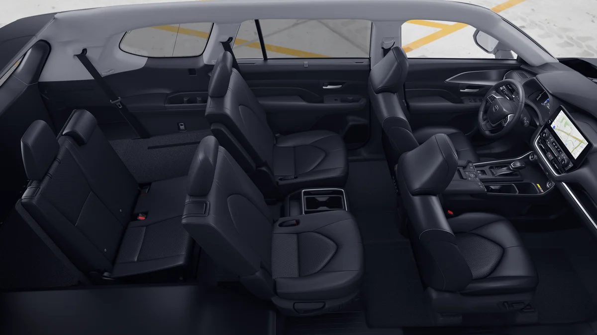 New 2026 Wind Chill Pearl Toyota XLE image 22
