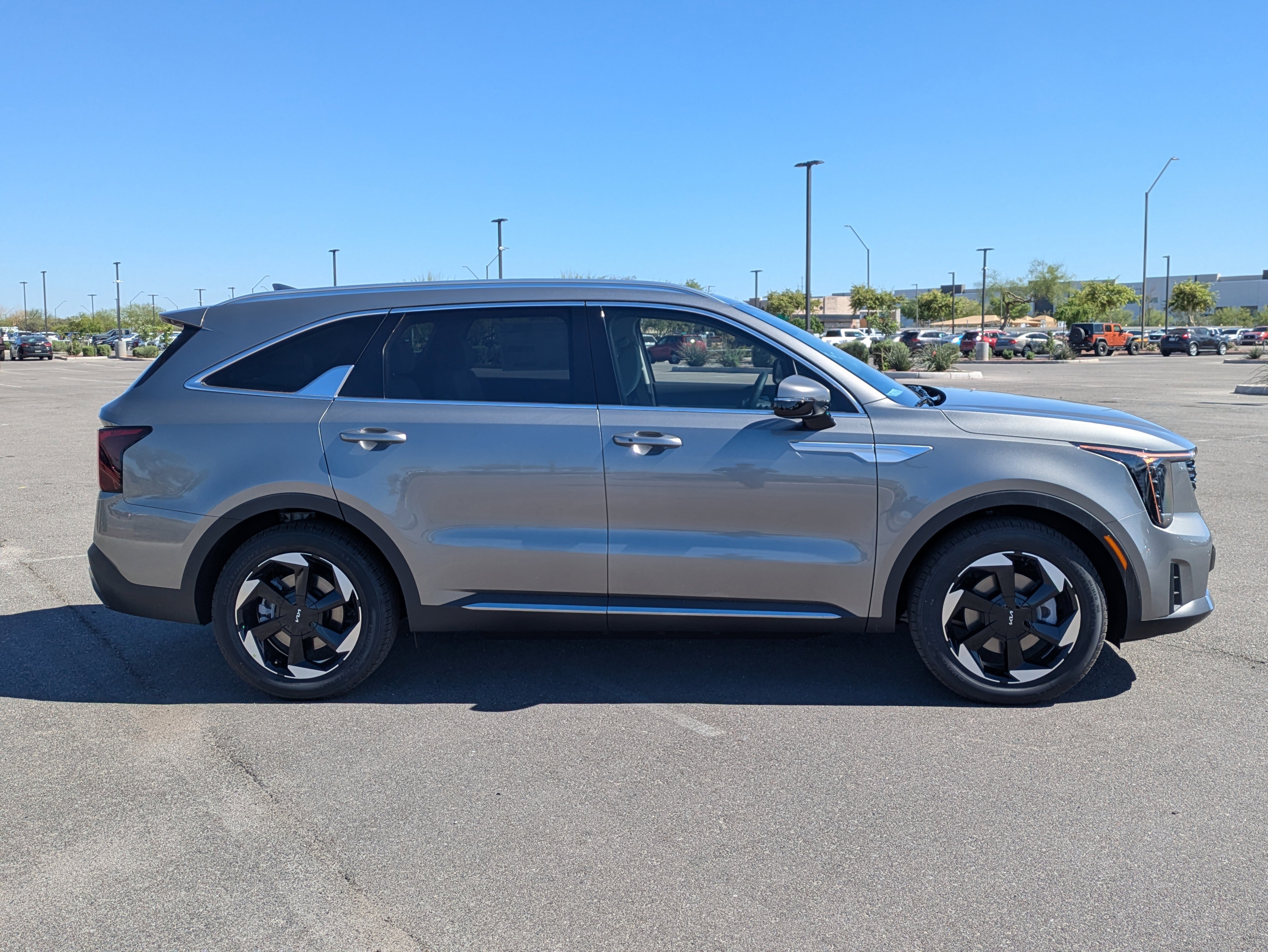 New 2026 Volcanic Sand Kia EX image 6