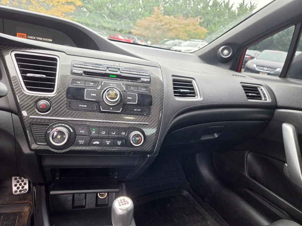 Used 2013 Orange Honda Si image 16