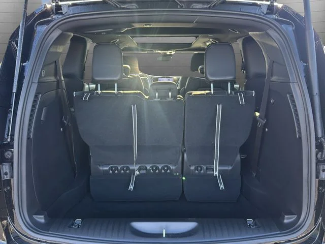2026 Chrysler Pacifica Limited - Photo 21