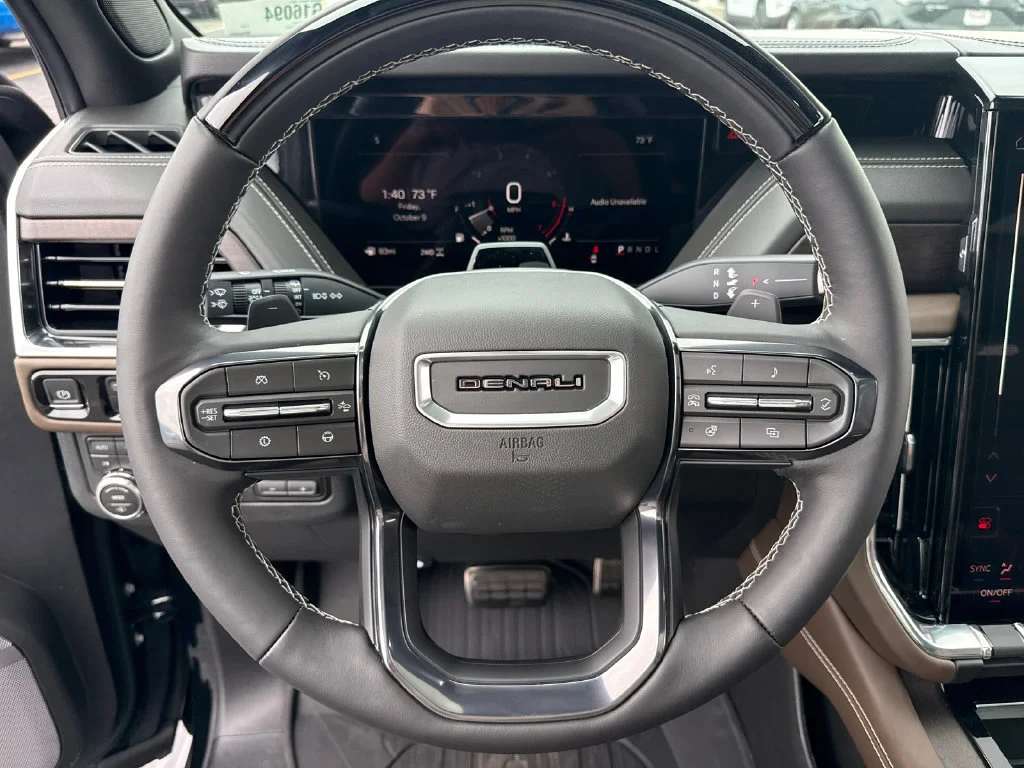 2026 GMC Yukon Denali Ultimate - Photo 21