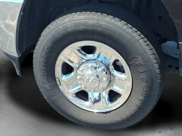 Used 2023  Ram Tradesman image 16