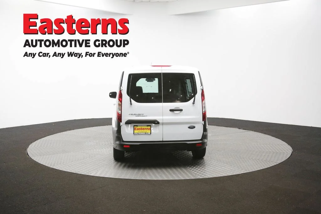 Used 2021 White Ford XL image 36