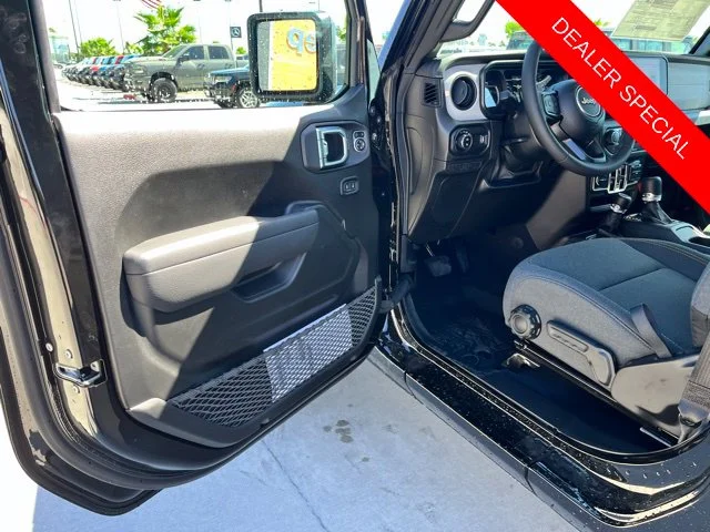 2025 Jeep Gladiator Sport S - Photo 14
