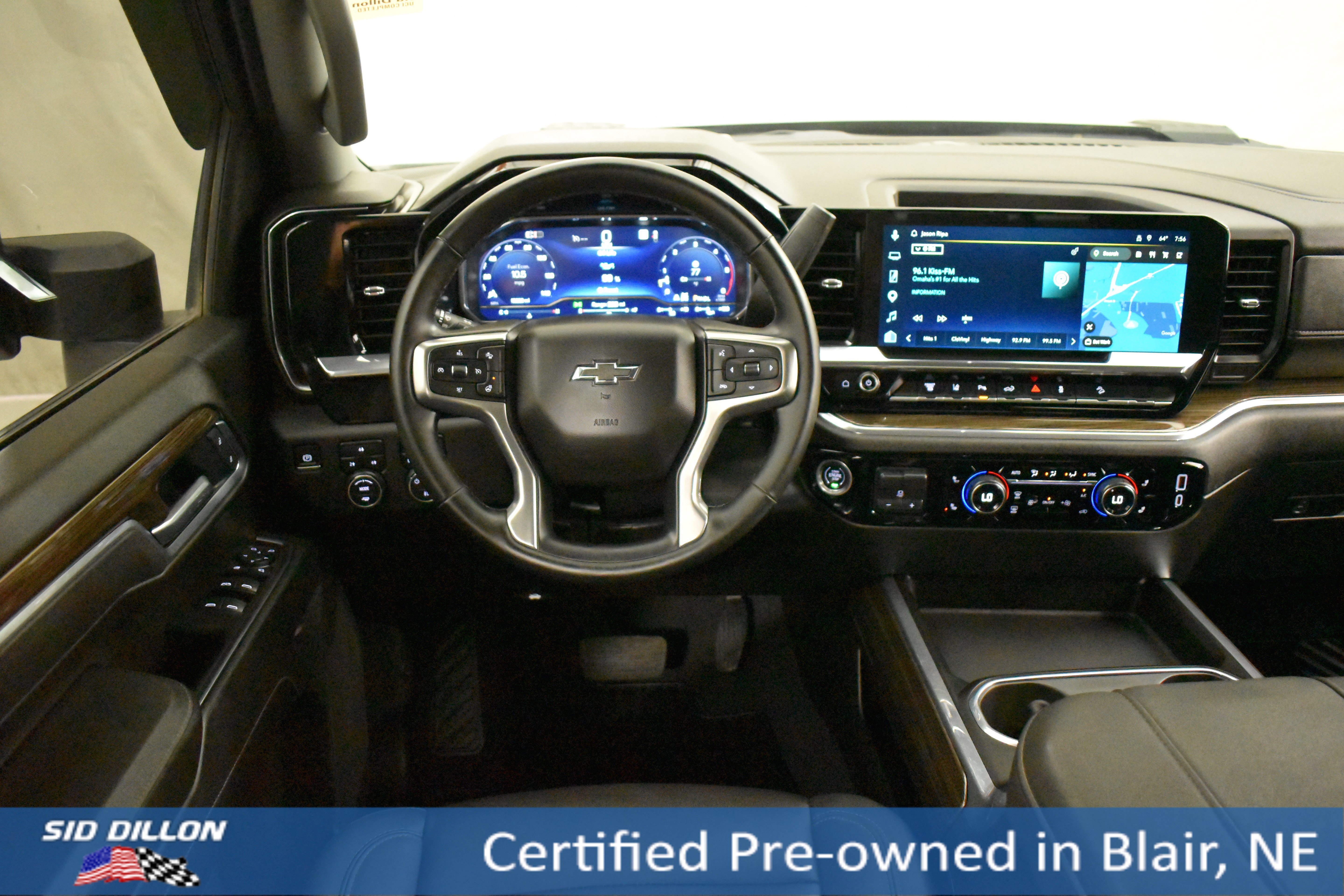 Used 2025 Black Chevrolet LT image 5