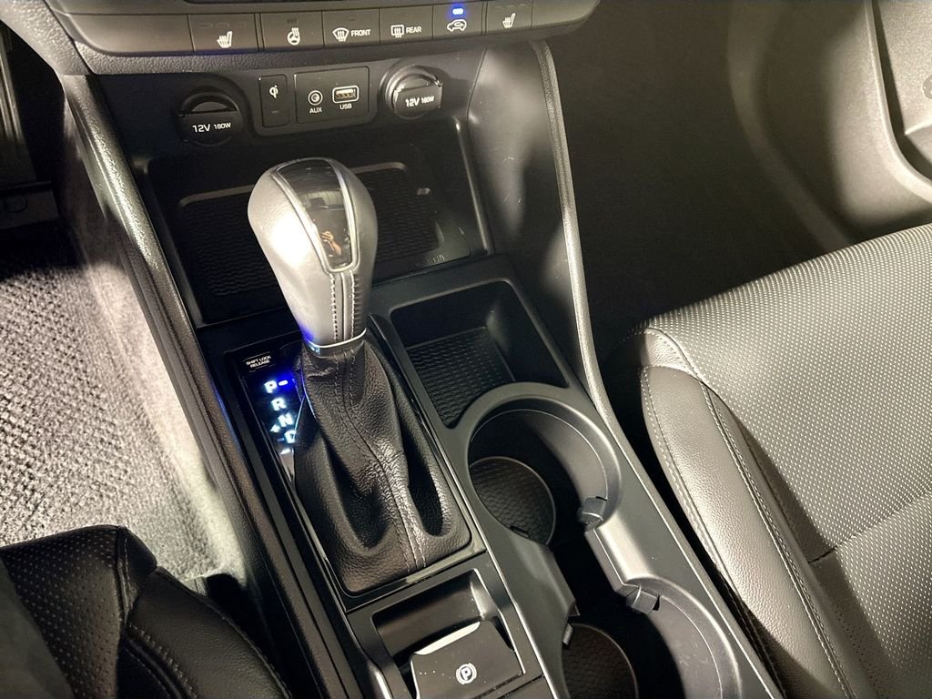 Used 2020 Aqua Blue Hyundai Limited image 17