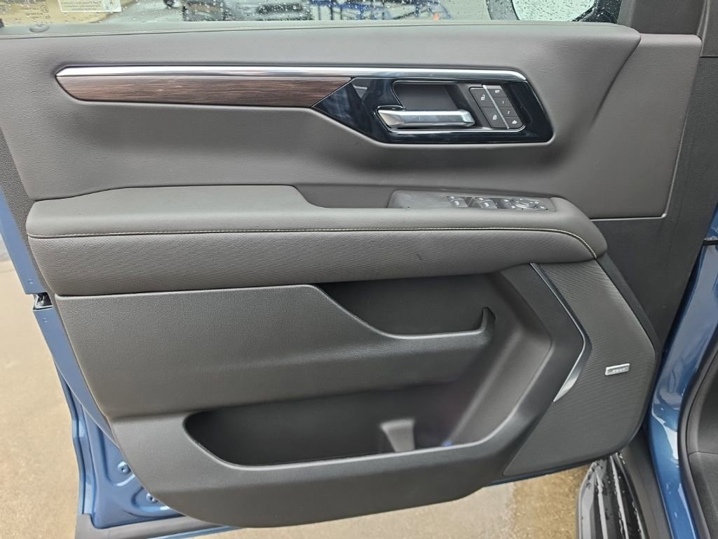 New 2026 Lakeshore Blue Metallic Chevrolet Premier image 24
