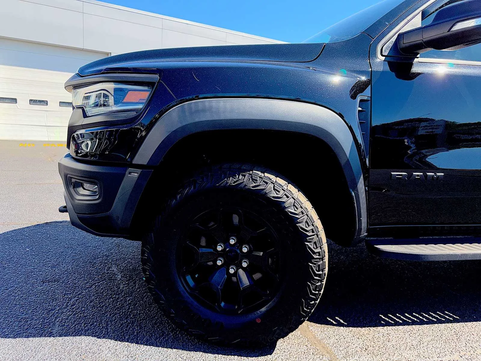 2021 RAM Ram 1500 Pickup TRX - Photo 8