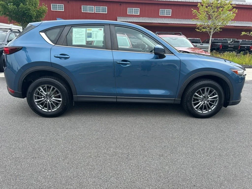 Used 2018 Blue Mazda Sport image 3