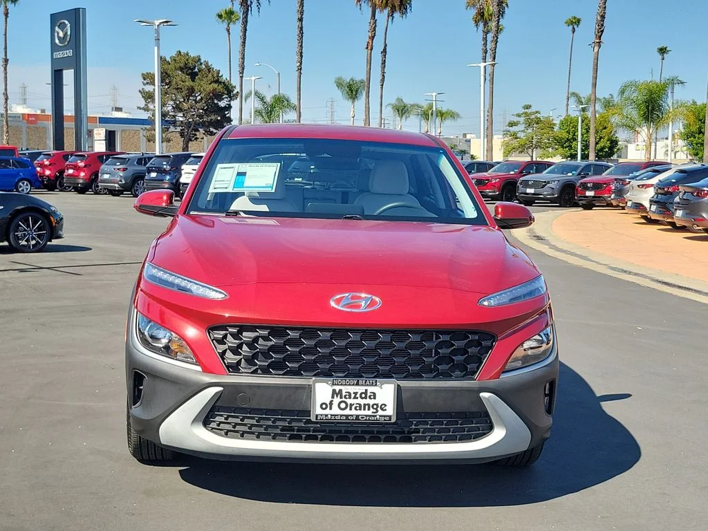 Used 2023 Red Hyundai SE image 28