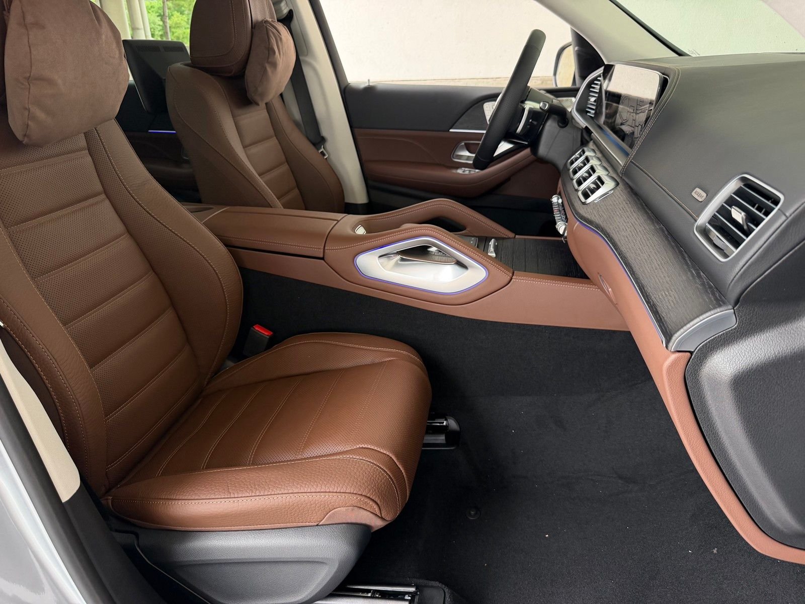 New 2026 Cirrus Silver Metallic Mercedes-Benz GLS 450 image 17