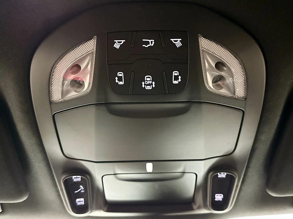 2026 Chrysler Pacifica Limited - Photo 44