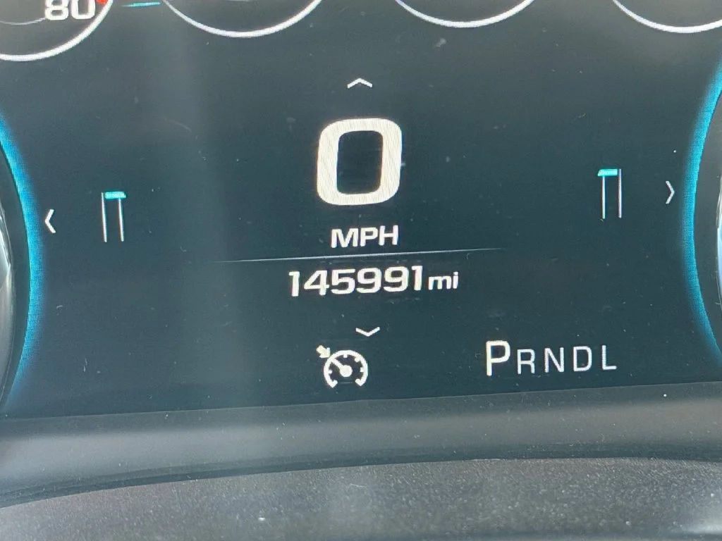 Used 2018 White GMC Denali image 24