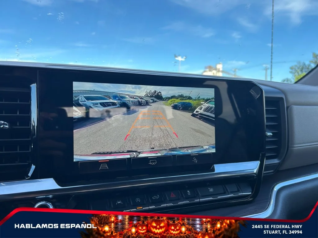 New 2026 Summit White GMC SLT image 31