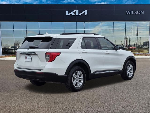 Used 2023 White Ford XLT image 4