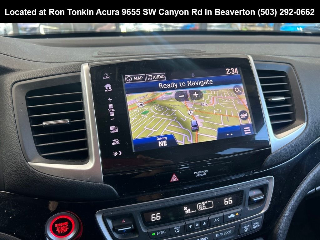 Used 2018 White Diamond Pearl Honda Touring image 17