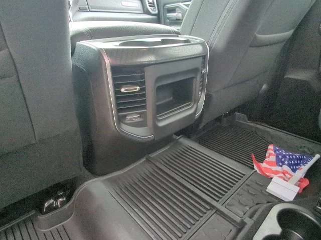 2026 RAM 3500 Big Horn - Photo 27