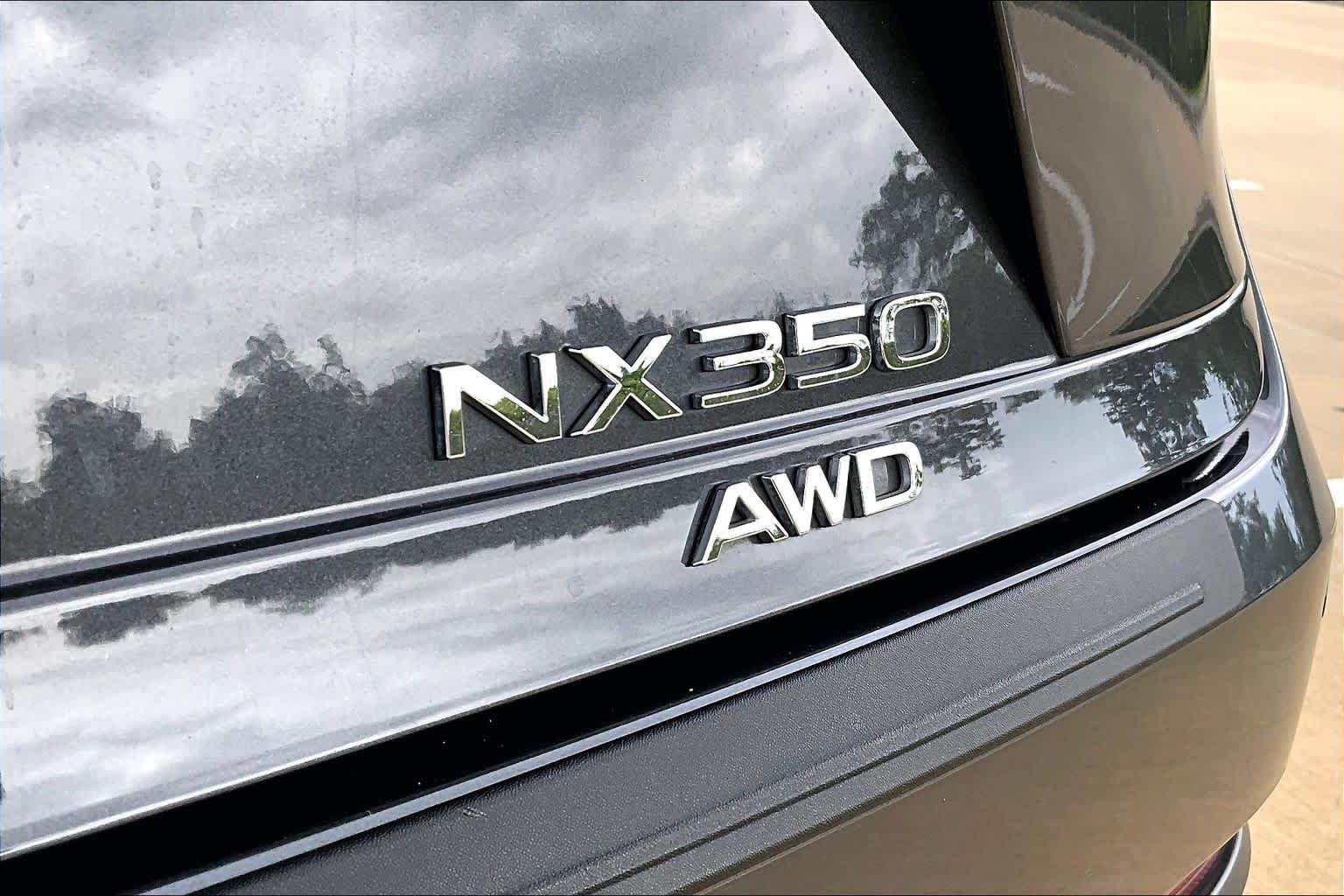 Certified Used 2025 SONIC CHROME Lexus Premium image 10