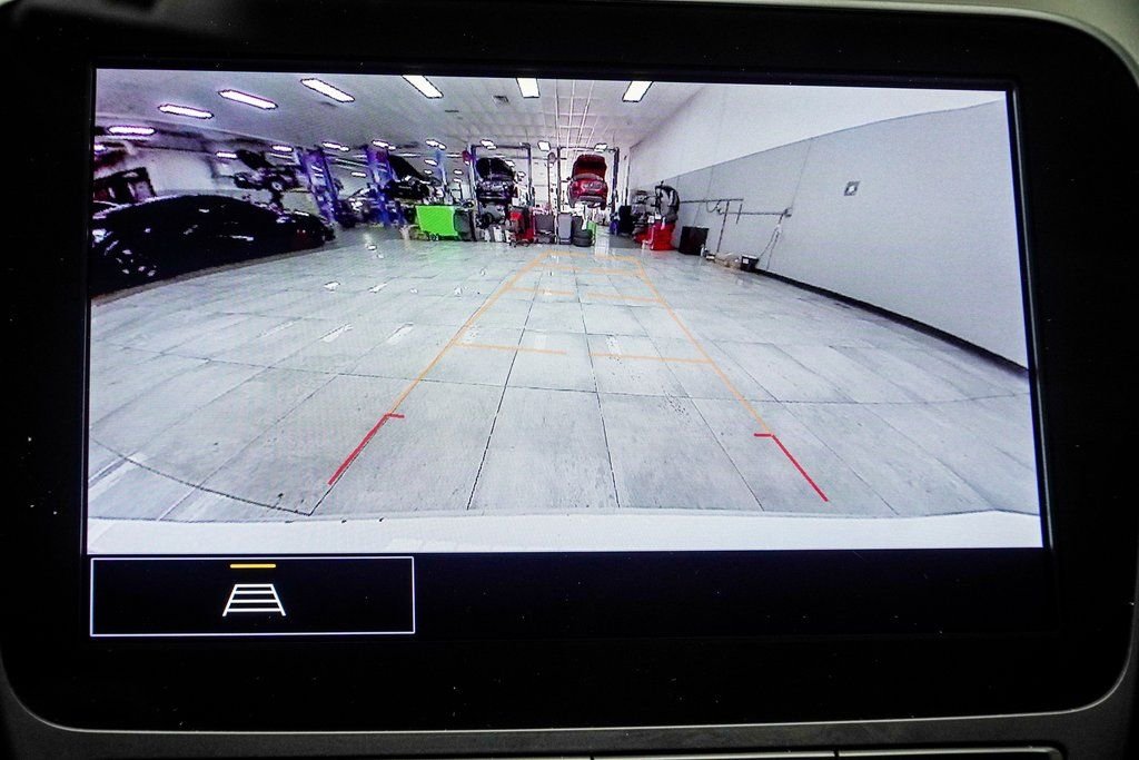 Used 2024 White Chevrolet LT image 24