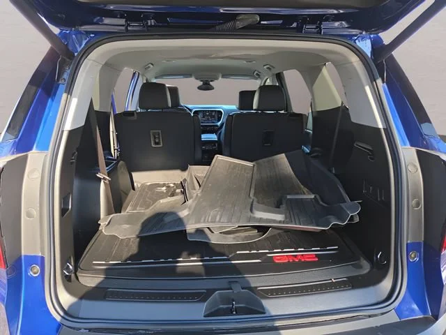 2023 GMC Acadia SLT - Photo 37