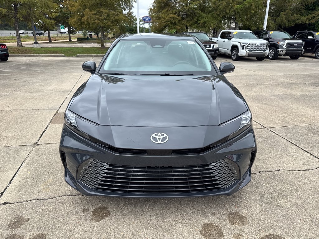 Used 2026  Toyota XLE image 4