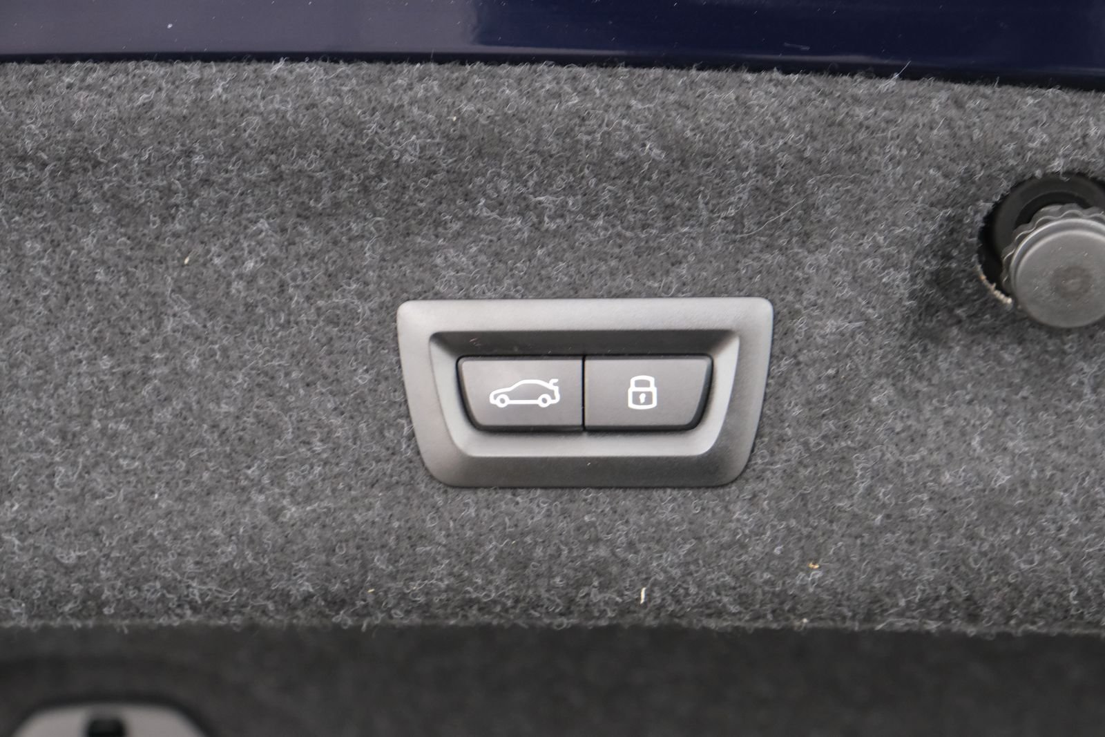 Used 2024 Tanzanite Blue II Metallic BMW Base image 38