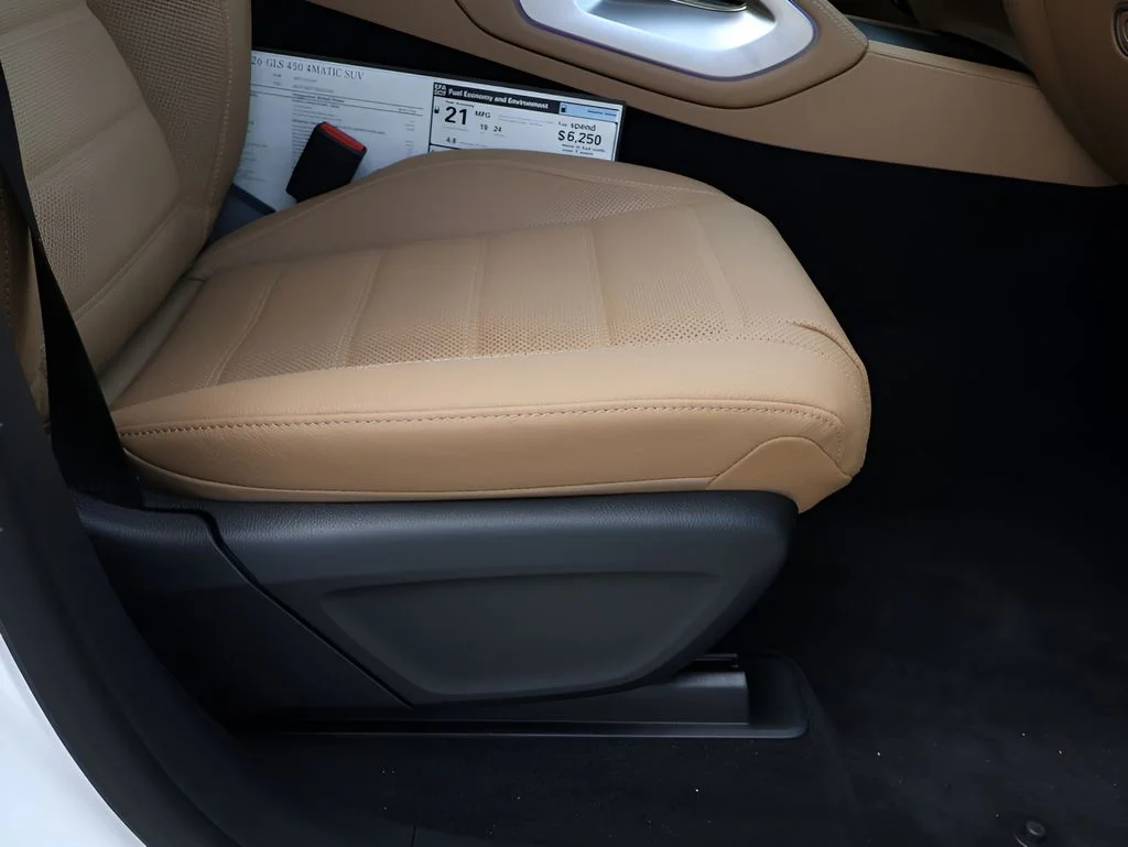 New 2026 149white Mercedes-Benz GLS 450 image 10