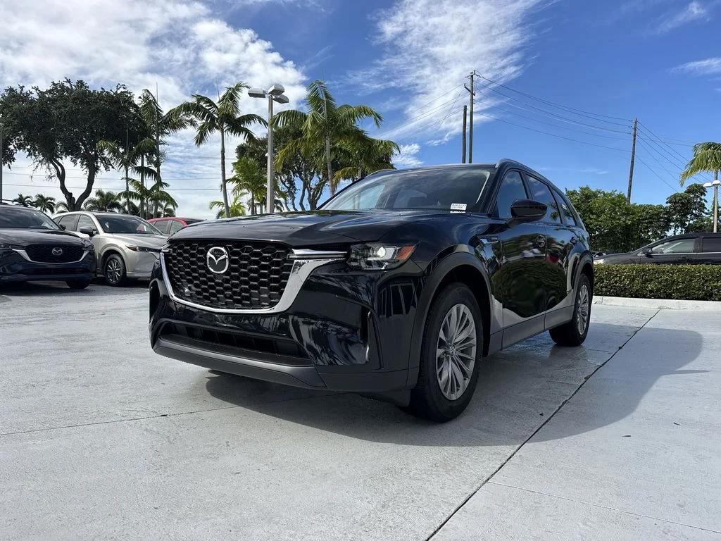 New 2026 Jet Black Mazda 3.3 Turbo Select AWD image 31