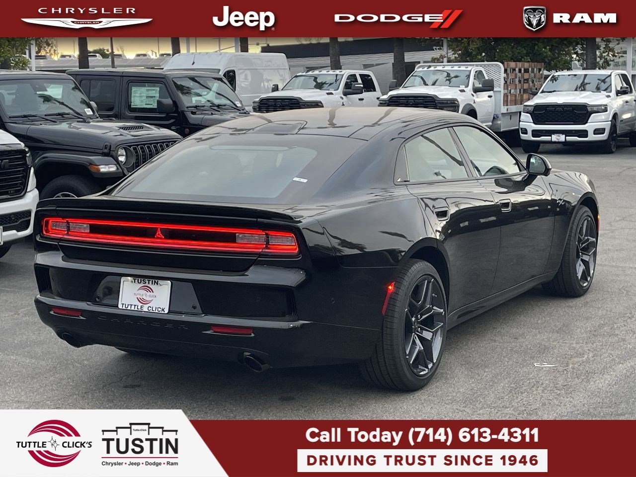 New 2026 Diamond Black Crystal Pearlcoat Dodge R/T Plus image 6